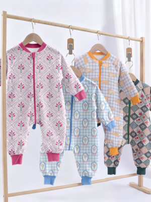 Retro Vintage Floral Lattice Check Plaid Geometric Patchwork Print Baby Long Sleeve Zip Up Sleep Sack Two-Way Full Zipper Footless Wearable Blanket Romper Multiple Patterns Infant All Season Sleeping Bag Onesie